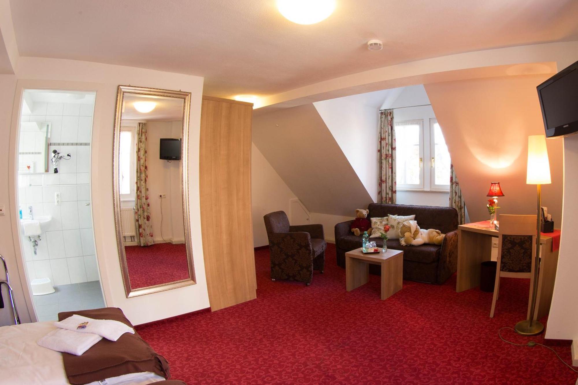 Boutiquehotel Goldene Rose - Self-Check-In Rothenburg ob der Tauber Ngoại thất bức ảnh