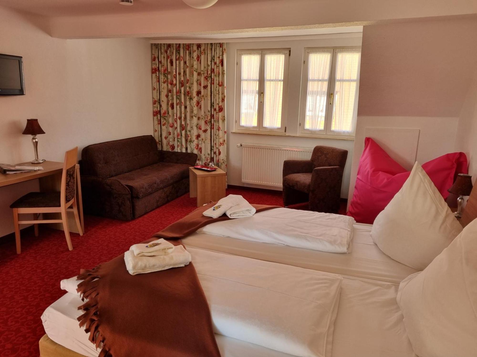 Boutiquehotel Goldene Rose - Self-Check-In Rothenburg ob der Tauber Ngoại thất bức ảnh