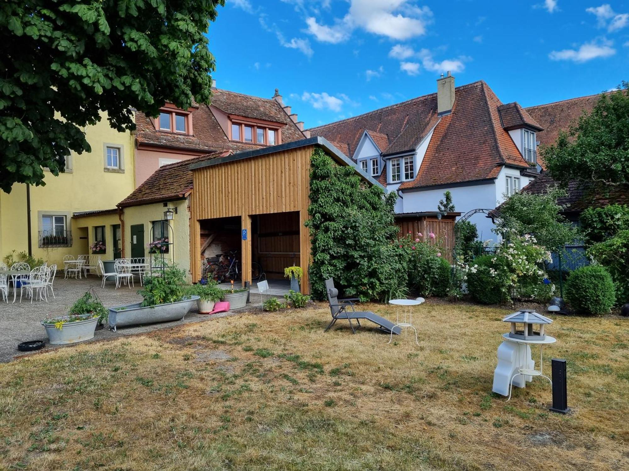 Boutiquehotel Goldene Rose - Self-Check-In Rothenburg ob der Tauber Ngoại thất bức ảnh