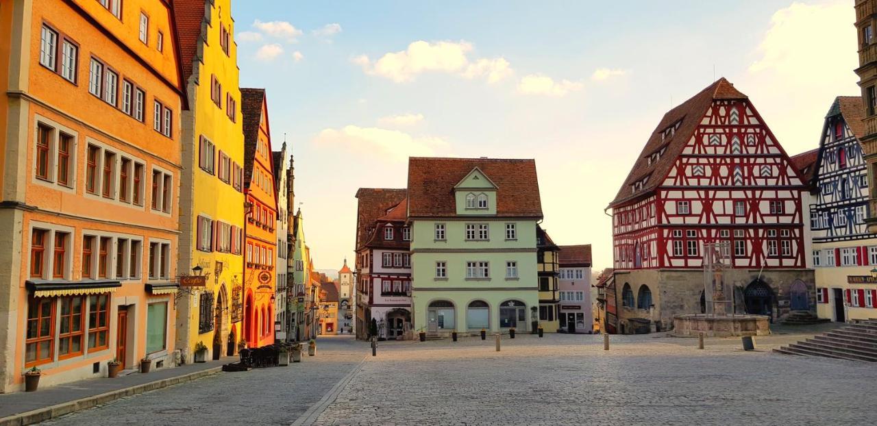 Boutiquehotel Goldene Rose - Self-Check-In Rothenburg ob der Tauber Ngoại thất bức ảnh